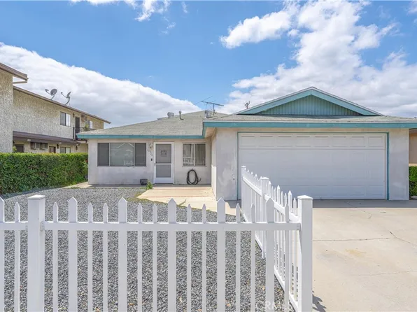 10921 Walnut St, Los Alamitos, CA 90720