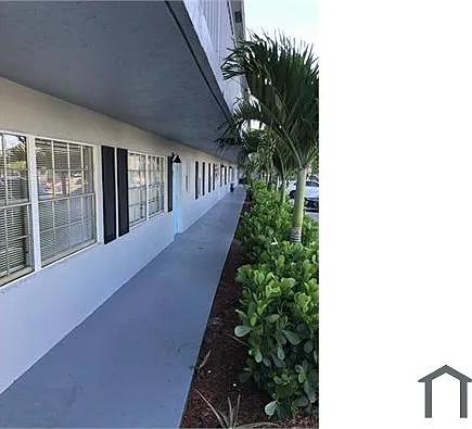 2 bed, 935 sqft, $2,100 — Photo 3