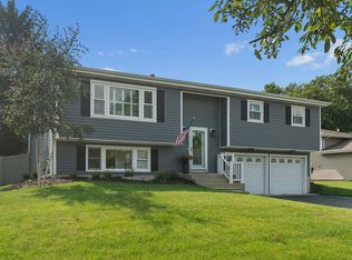 1029 S Cooper St, New Lenox, IL 60451