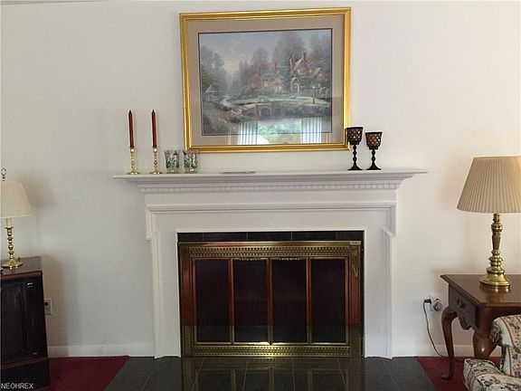 3rd image of 2560 Falls Ave