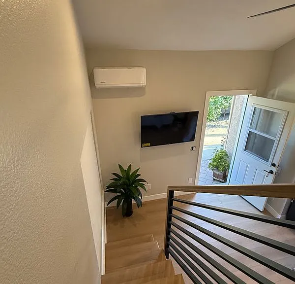 25520 Aragon Way — Photo 8