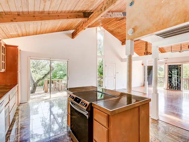 208 Westhaven Dr — Photo 15
