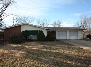 2901 Gradient Dr, Saint Louis, MO
