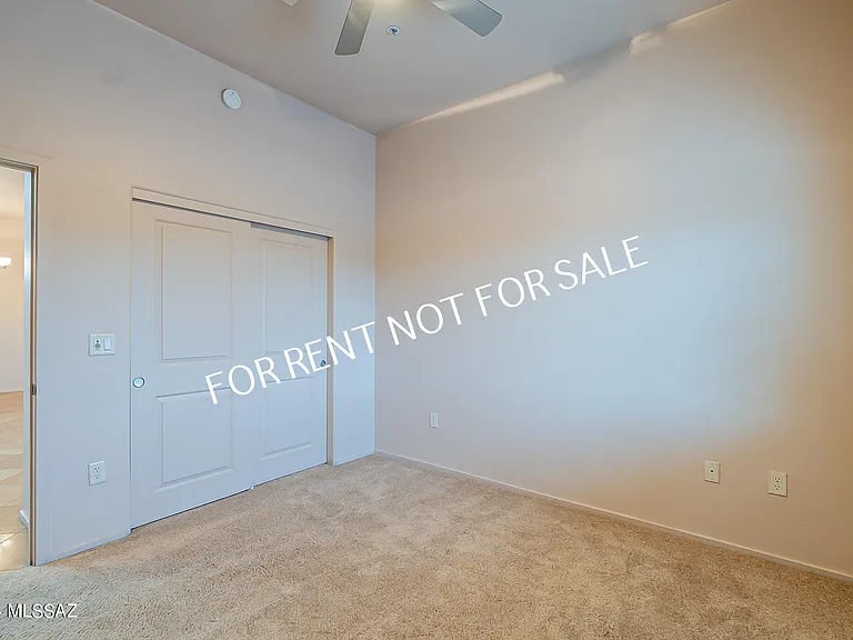 2010 E River Rd #203 — Photo 23