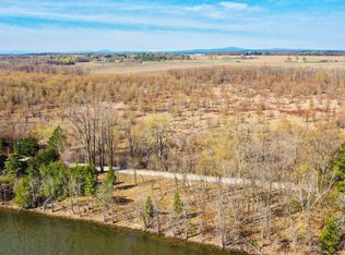 71 Fiske Rd, Alburgh, VT 05440