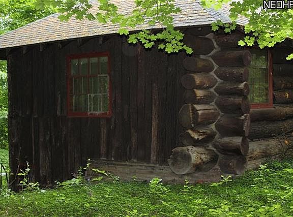 5th image of 1715 Terry Ct