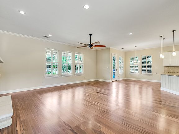 4th image of 3405 Boone Dr