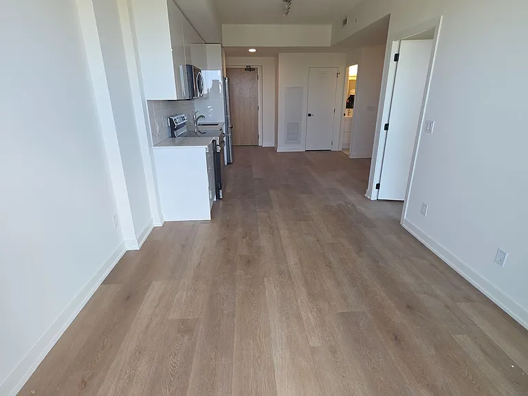 33 Erie Ave #1212 — Photo 3