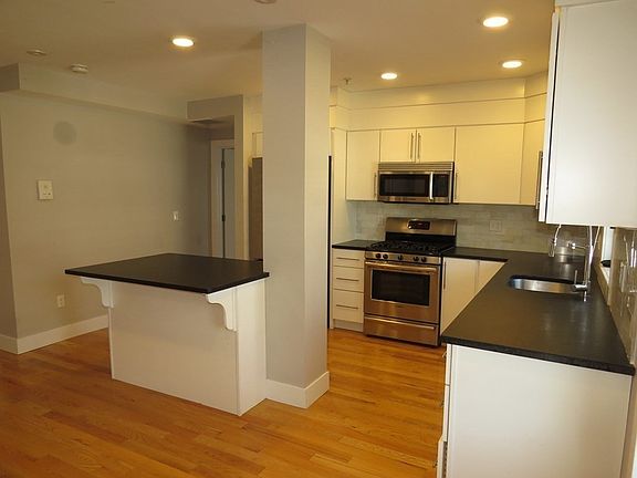 5th image of 157 Hancock St Unit 8