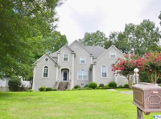 1263 Raintree Ln NE, Arab, AL 35016