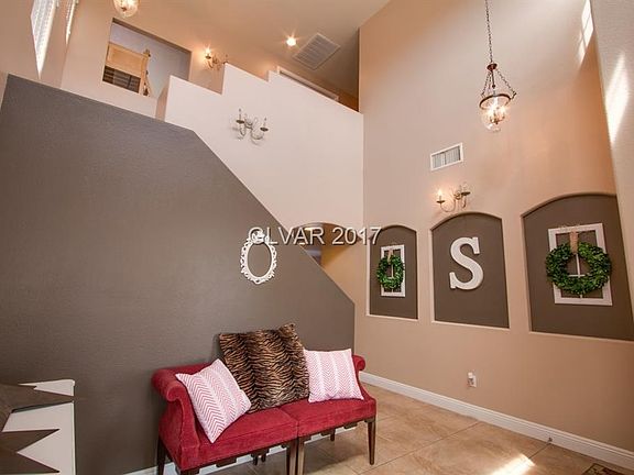 4th image of 10759 Vestone St