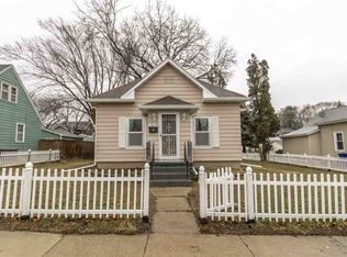 1815 W 3rd St, Waterloo, IA 50701