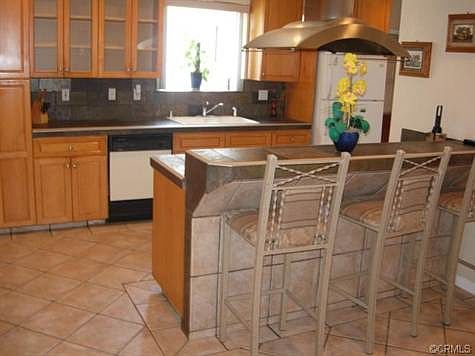 3rd image of 3720 W 58th Pl