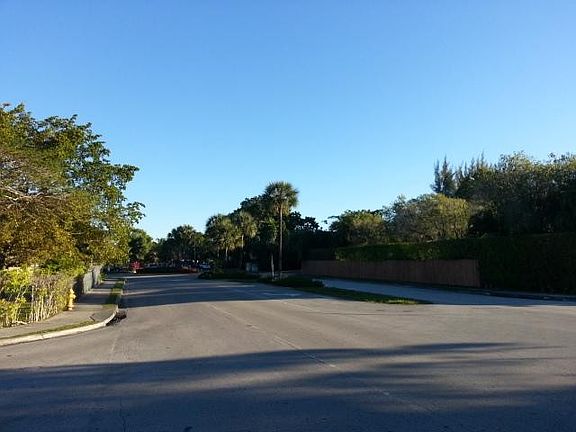 5th image of 13911 SW 90th Ave APT 202-B
