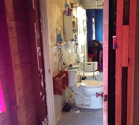 3rd image of 234 La Salle Dr