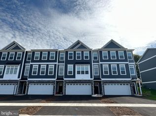 544 Brandywine Dr, State College, PA 16801