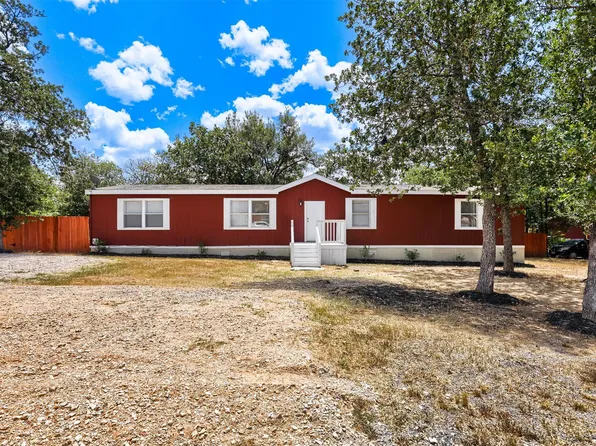 1017 Rosewood Dr, Dale, TX 78616