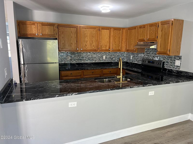 3rd image of 1150 Spearhead Drive