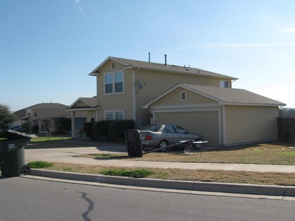 3rd image of 18712 Great Falls Dr