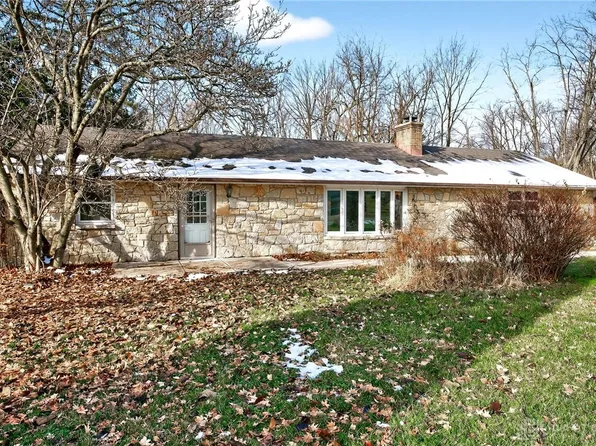 1571 Sycamore Dr, Dayton, OH 45432