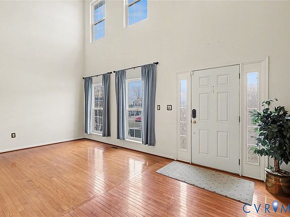 5th image of 15 Thaxton Ct