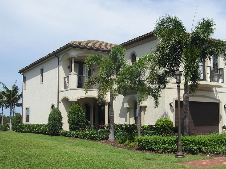 1st image of 673 SE Fascino Cir