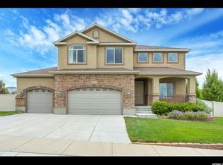 13626 S Cloudywing Way, Riverton, UT 84096