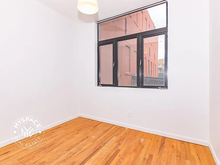 325 Kosciuszko St #1 — Photo 10