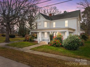 401 W Hoke St, Landis, NC 28088