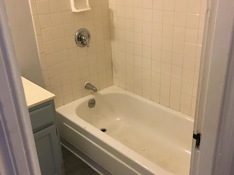 24 W Court St #5 — Photo 5