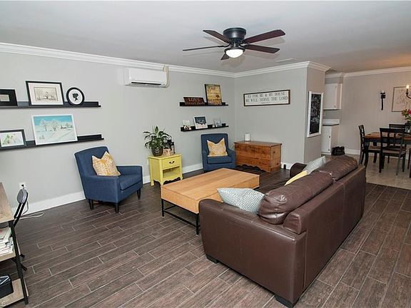 2nd image of 25 Maui Cir #25