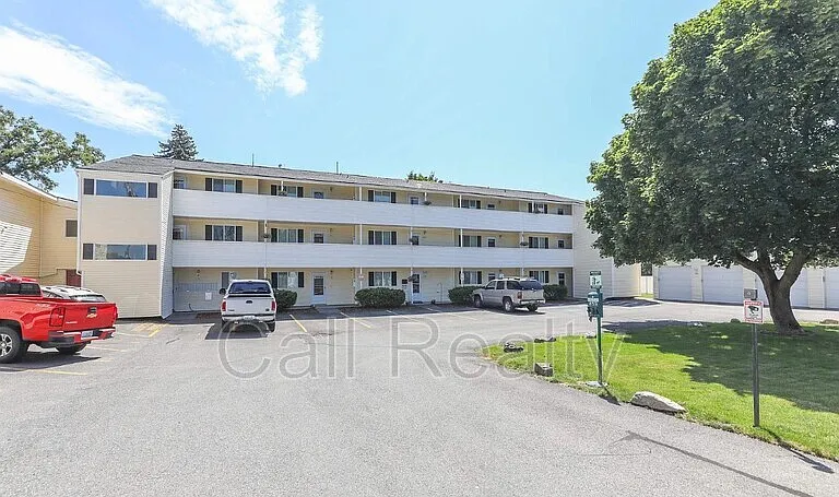 222 N Hutchinson Rd #304 — Photo 1