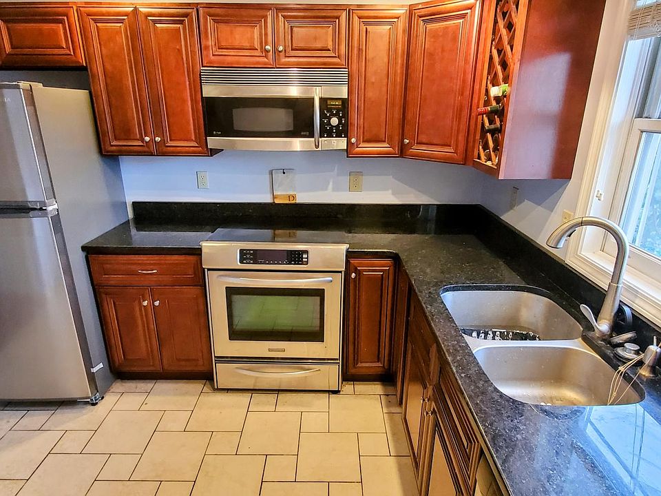 Open Kitchen