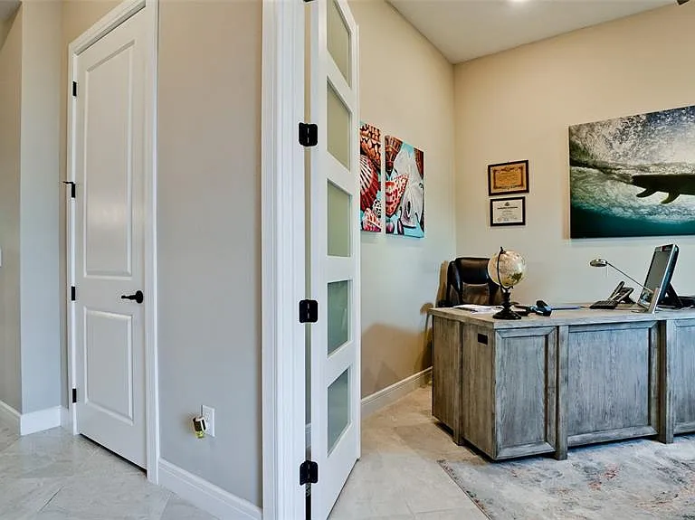 8609 Seascape Cv — Photo 7