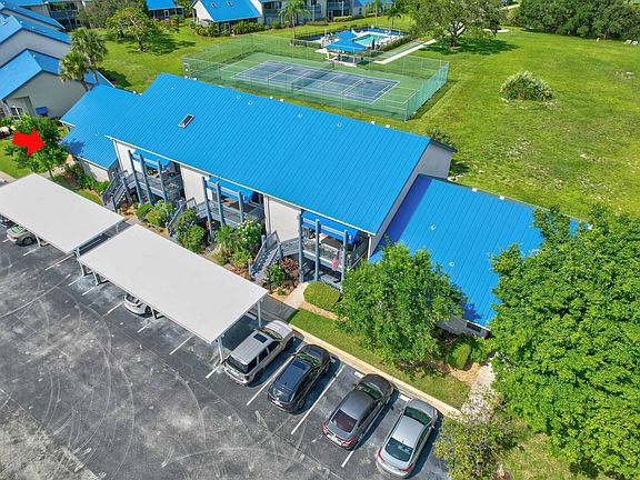 4th image of 1585 NE Beacon Drive #1101