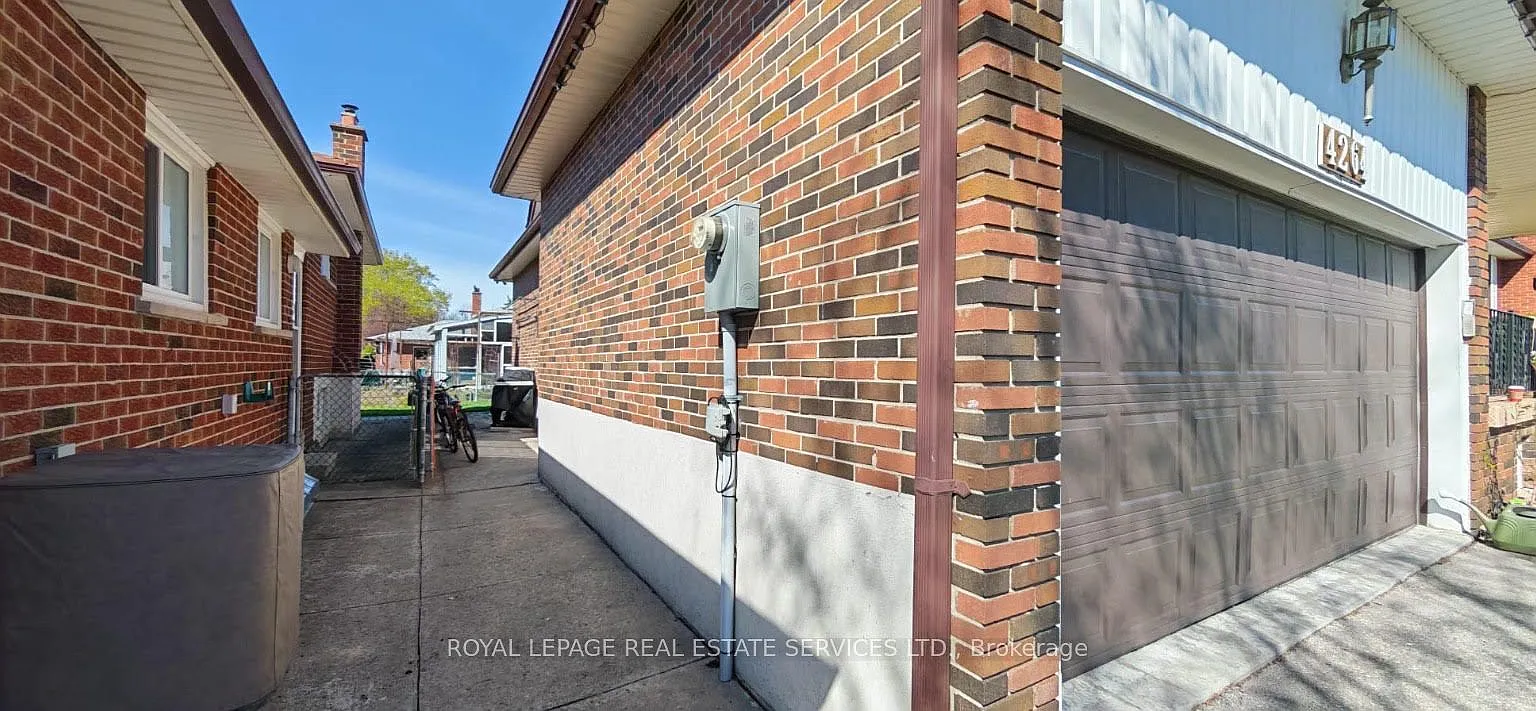 2 bed, $2,000 — Photo 3
