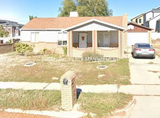 55 E 11000 S #B, Sandy, UT 84070