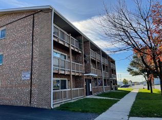 4643 Clyde Ave #1C, Lyons, IL