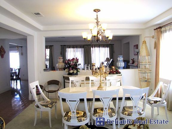 2nd image of 6652 Lacey St