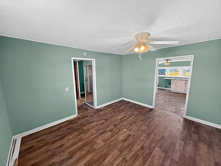 216 Rollins St — Photo 22