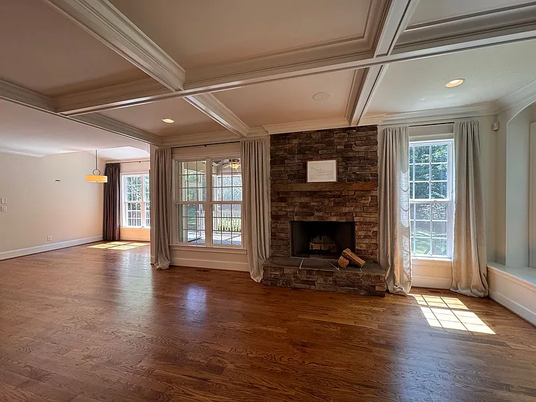 3353 Cheswick Dr — Photo 17