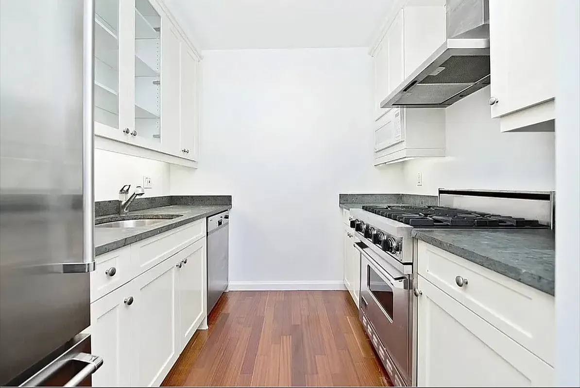 400 East 51st Street 3D