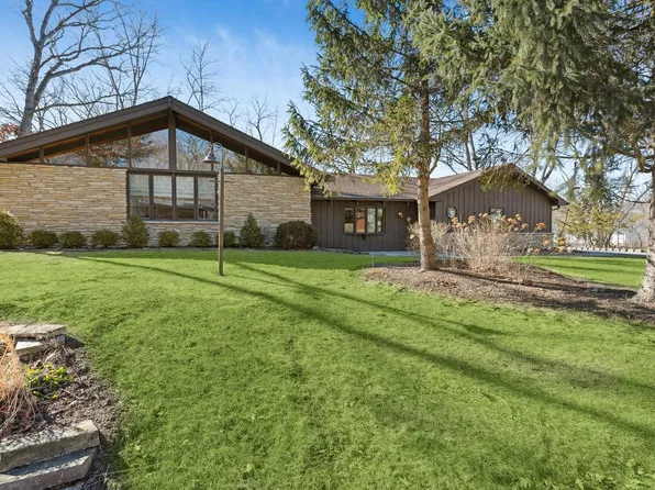 N2337 W Main ROAD, Lake Geneva, WI 53147