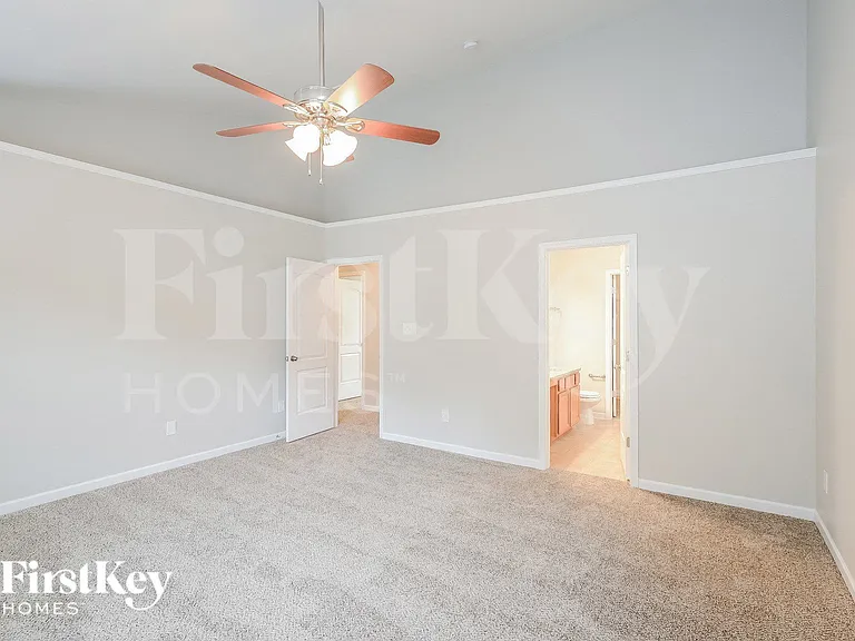 5519 Pinebrook Ln — Photo 7