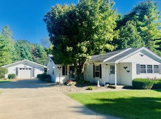 123 Green Gable Rd, Niles, MI 49120