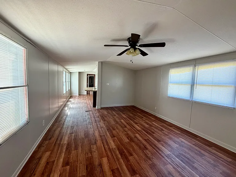 116 Gold Dust Ln — Photo 2