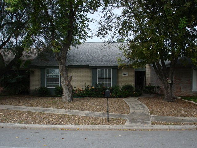 1st image of 1112 Bluebird Ave