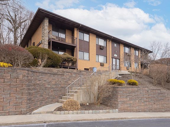 2nd image of 8 E Lawrence Park Dr Unit 7