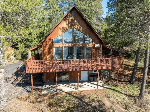 7221 Deer Valley Rd, Newport, WA 99156