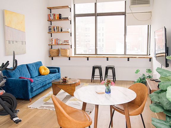 3rd image of 372 5th Ave APT 6H